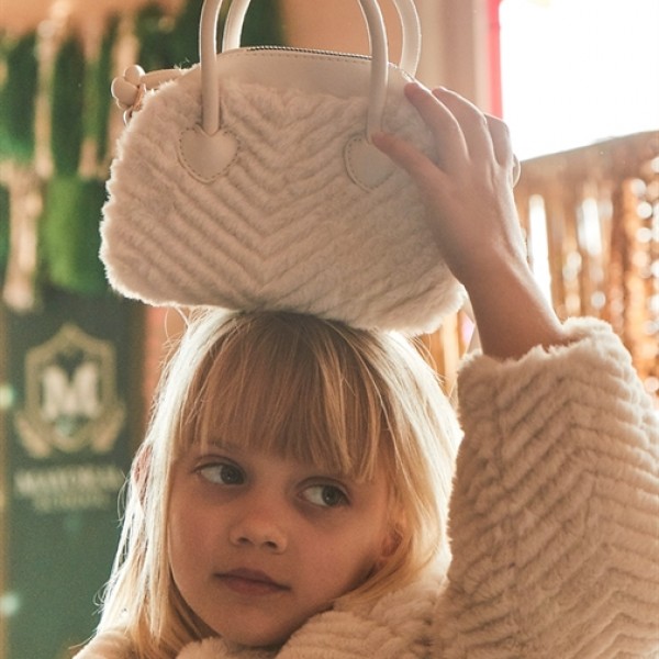 Τσαντα γουνα